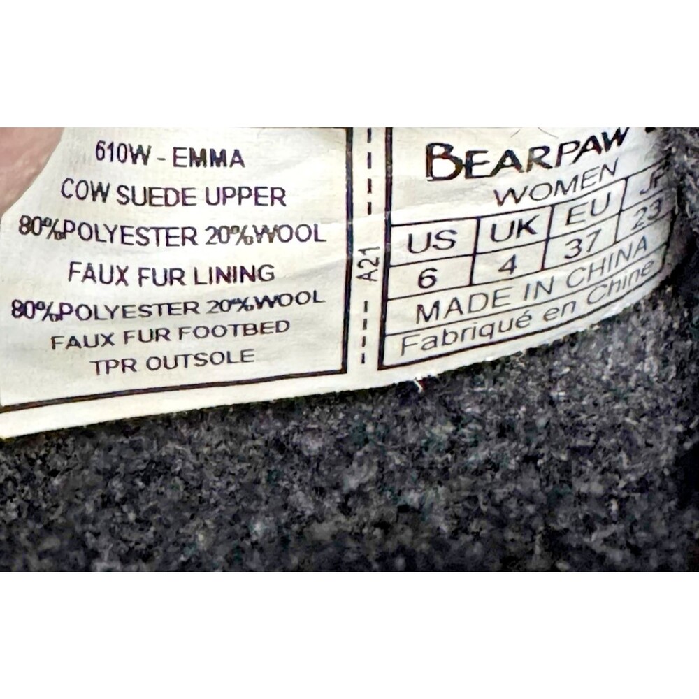 Bearpaw Emma Short Black Suede Boots Women's 6 Comfy Lined Winter Snow Shoes - Picture 8 of 11